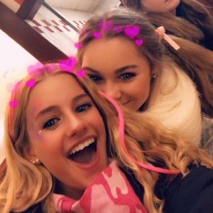 Meet your Posher, Lilly